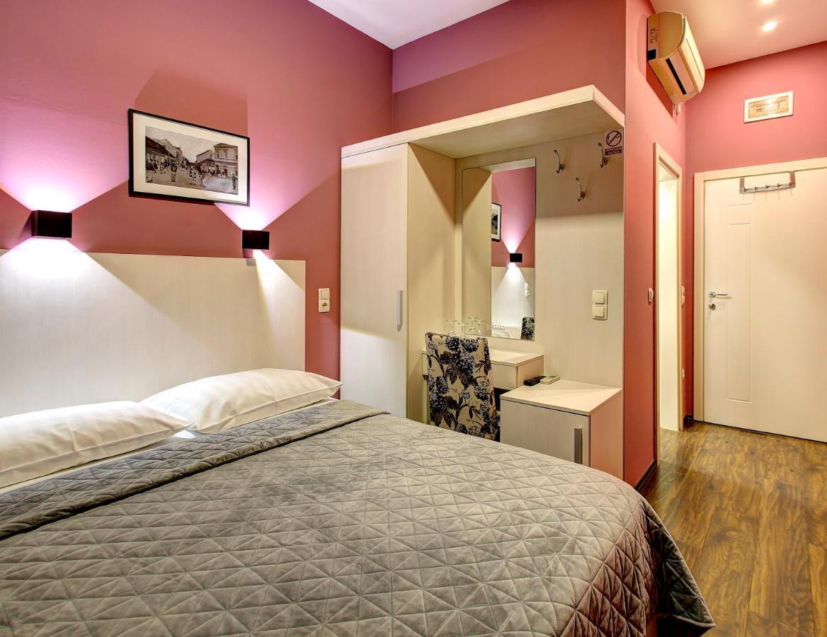 Hotel Le Pont Приедор Экстерьер фото